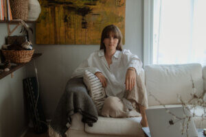 Tecken på stress - kvinna som tar en paus